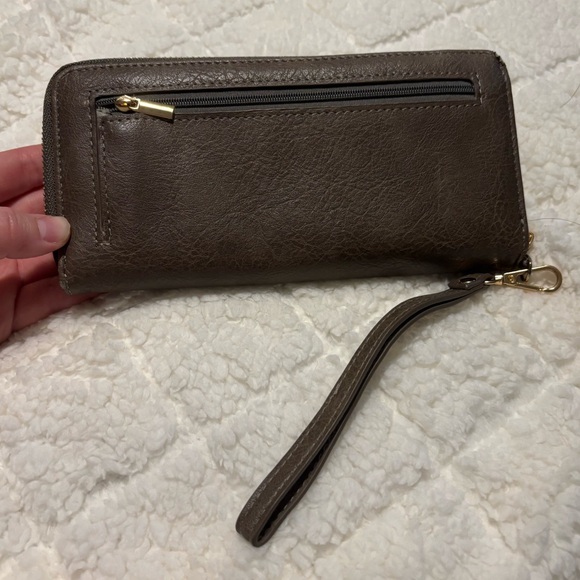 ALASKAN APPAREL WALLET - Picture 2 of 6